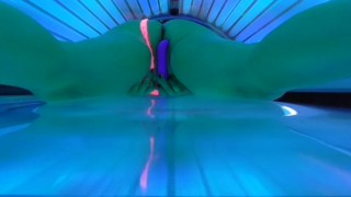 CAUGHT GIRL MASTURBATE AT SUNBED